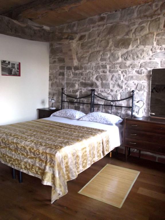 Locanda Dell'Istrice Camerino Szoba fotó