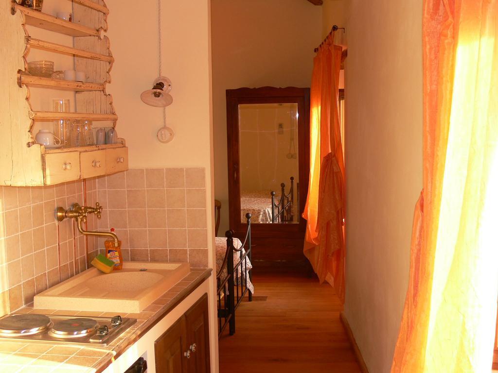 Locanda Dell'Istrice Camerino Szoba fotó