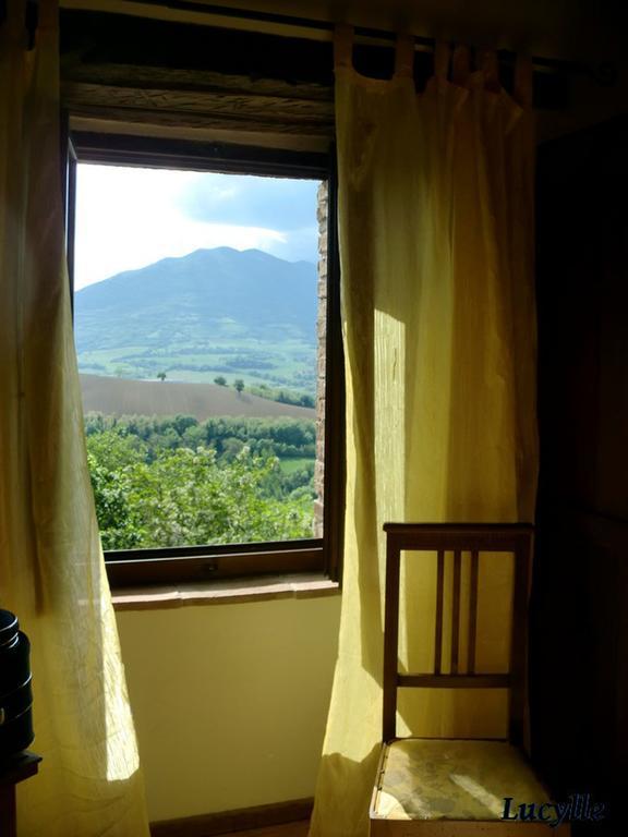 Locanda Dell'Istrice Camerino Szoba fotó